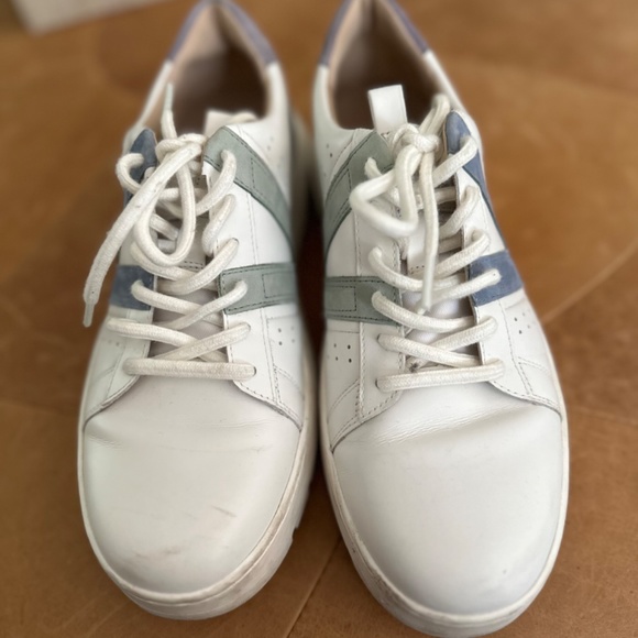 Vionic Simasa Sneaker - Picture 4 of 6